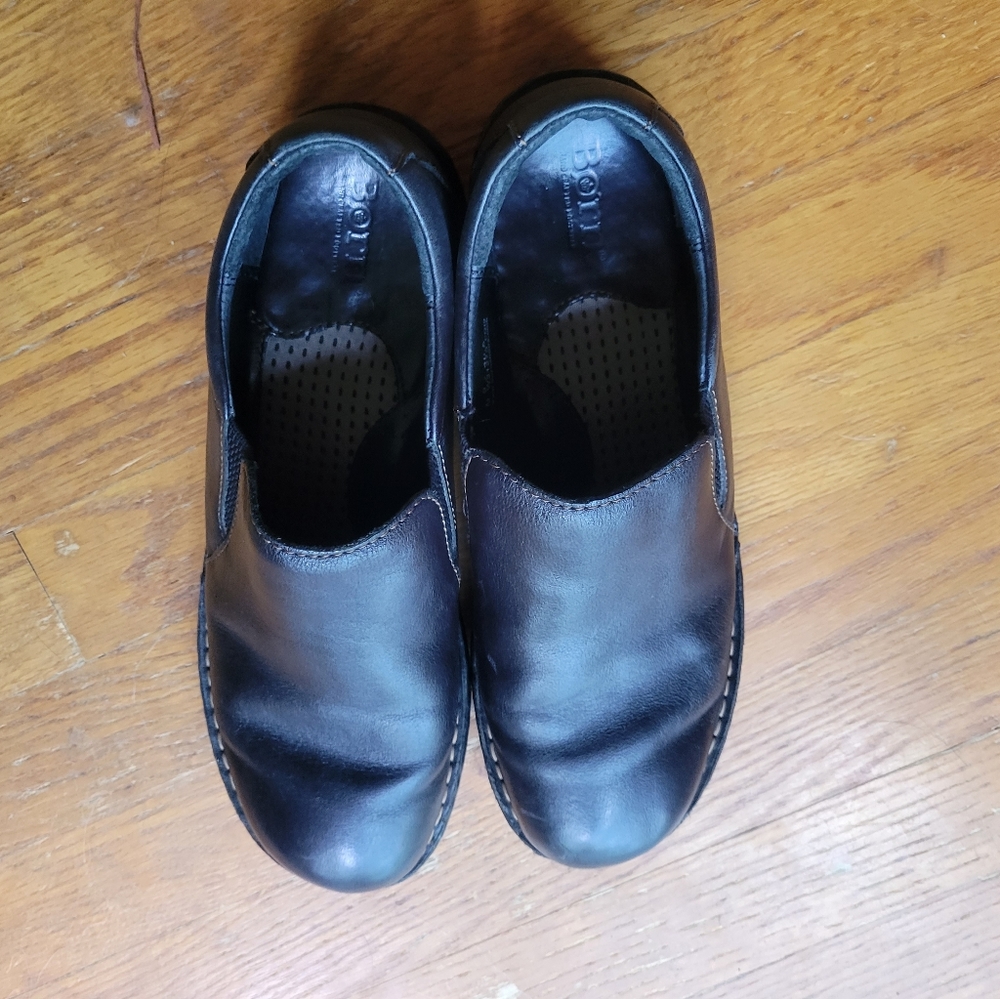 Borne shoes